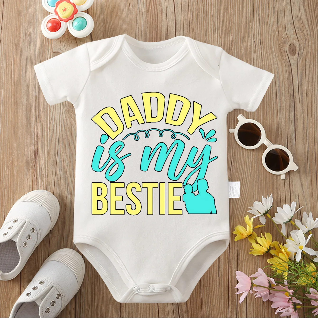 

Daddy Is My Bestie Exquisite Print Pure Cotton Cloths Comfortable Onesie Bodysuit for Baby Jumpsuit for 0 To 12 Months Newborn