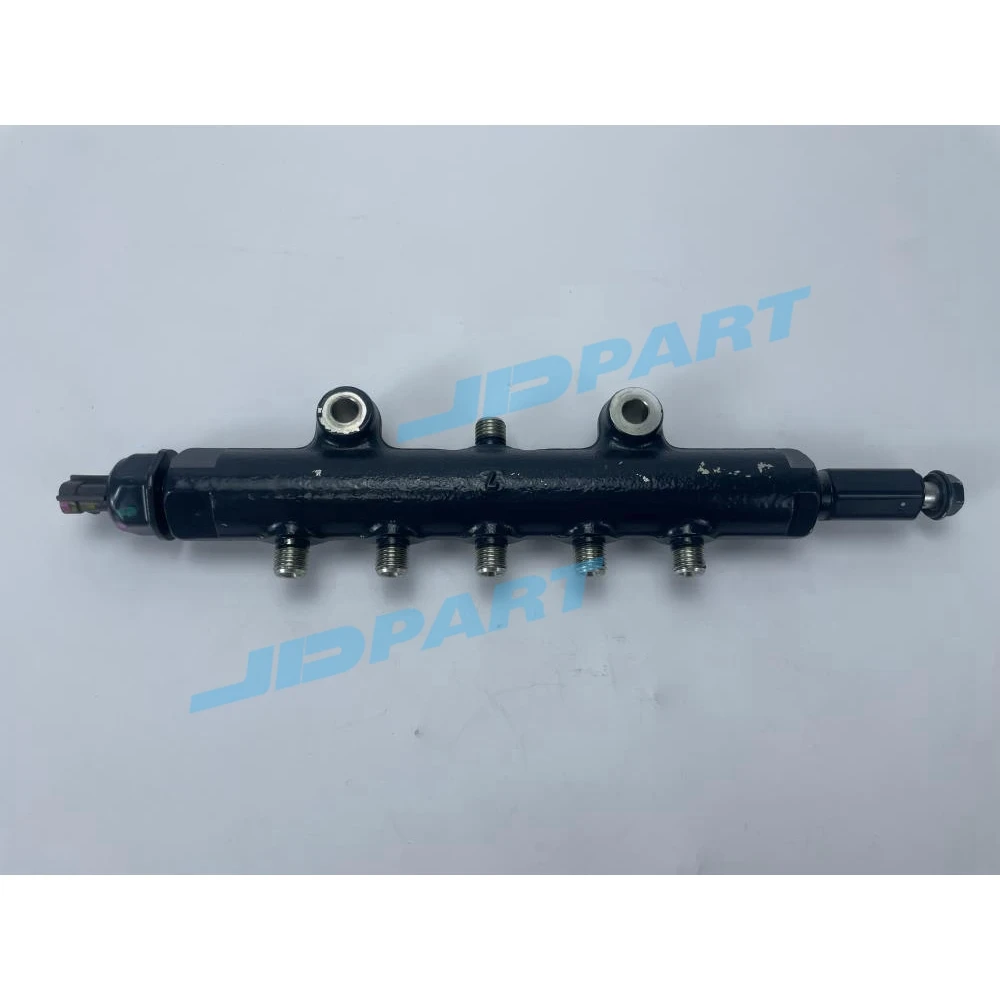 1J770-50604 1J574-50604 Common Rail Assy For Kubota V3307 V3307-T Engine Part