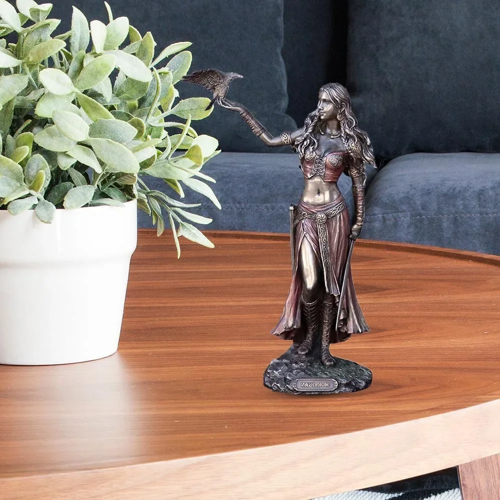 High Quality 15cm Resin Statues Morrigan The Celtic Goddess of Battle with Crow Sword Bronze Finish Statue for Home Decoration