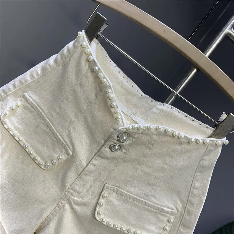 Rolled Pearl Denim Shorts Women Casual White High Waist Wide Leg Double Buttons Jeans Hot Pants Elegant Versatile Female Trendy