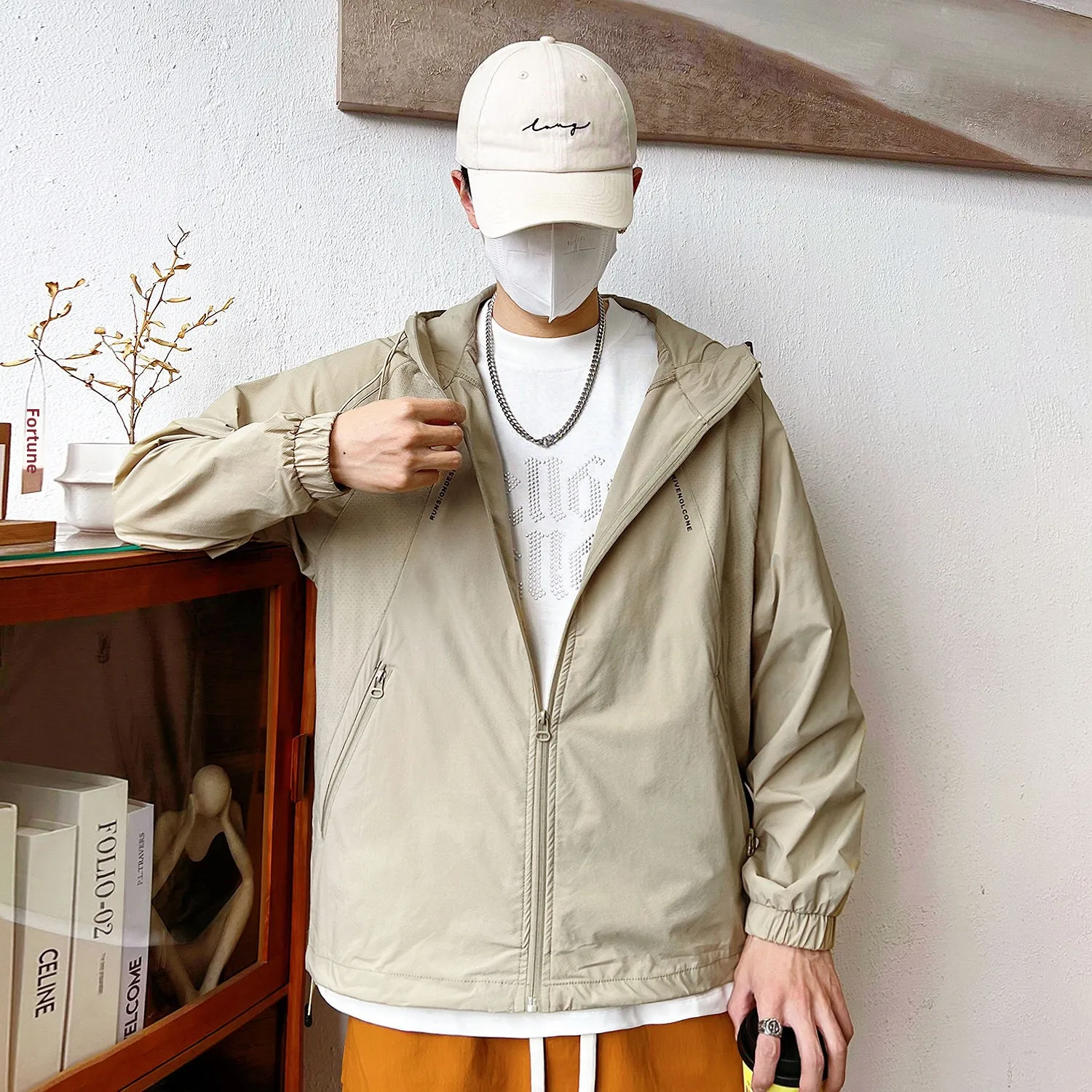 

2025 New Men's Faionable Outdoor UV Protection Jaet Spor Casual Outerwear Anti-Uv Loose Fit Long Sve Zipper Closure