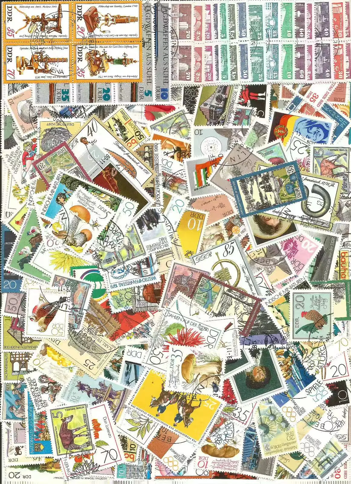 Collectible Vintage Postage Stamps - طوابع بريدية مستعملة من ألمانيا الشرقية