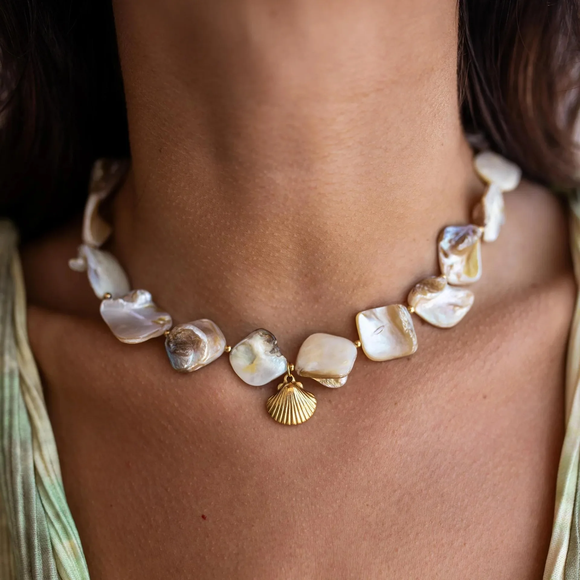 Natural Baroque Keshi Pearl Choker Necklace for Women Gold Shell Pendant Irregular Freshwater Pearl Beaded Necklace Jewelry