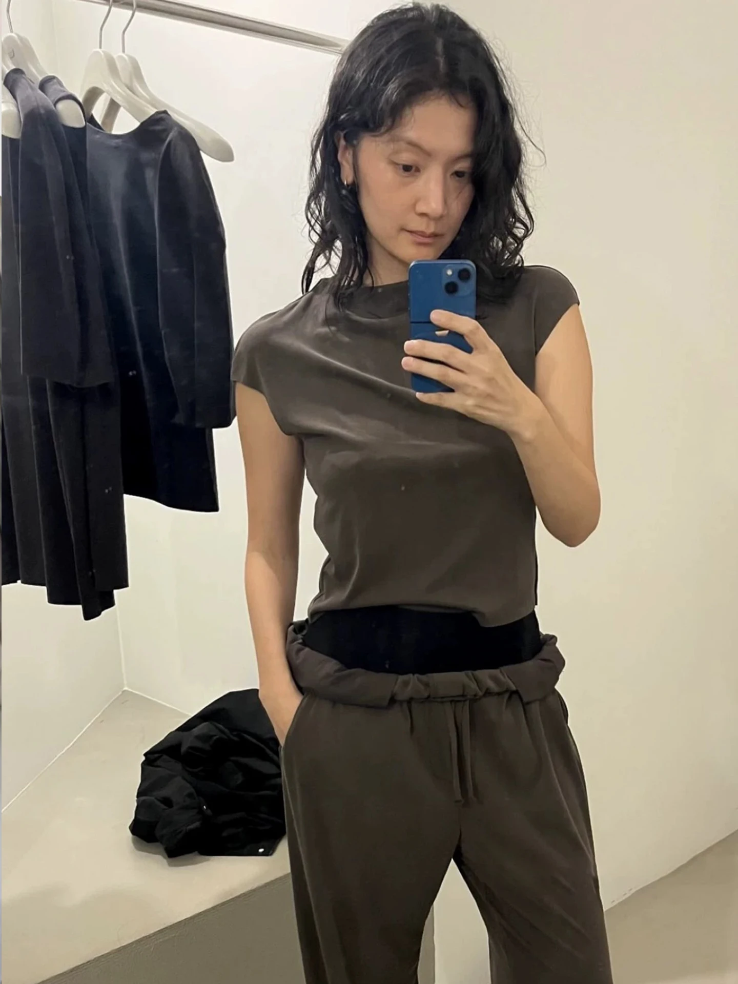 

Korean Style Slim Fit Short Sleeve Pure Color Shirt High Collar Breathable Cotton Top for Women Summer New Arrival