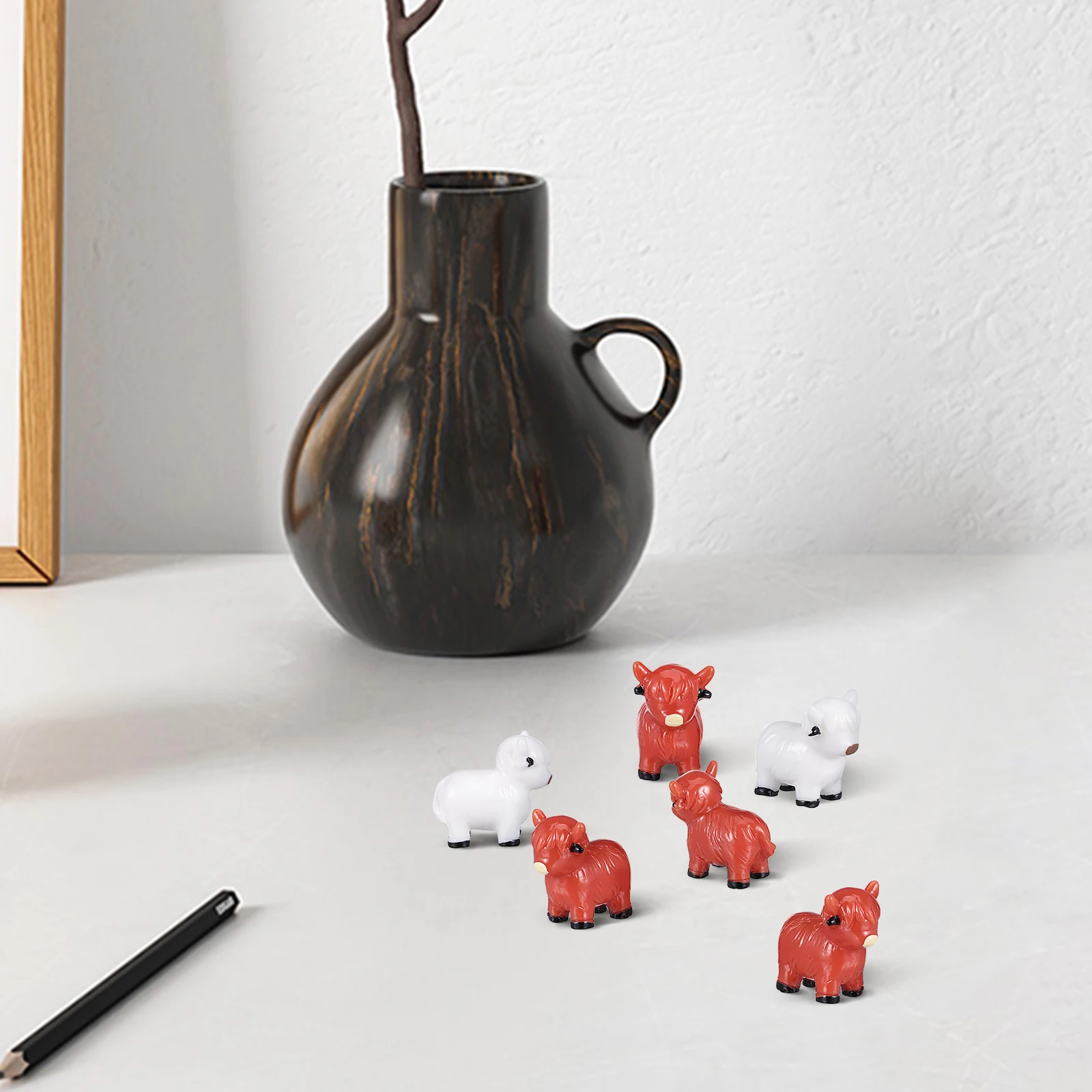 

10 Pcs Lattice Ornaments Office Realistic Cow Figurine Resin Animal Home Decor