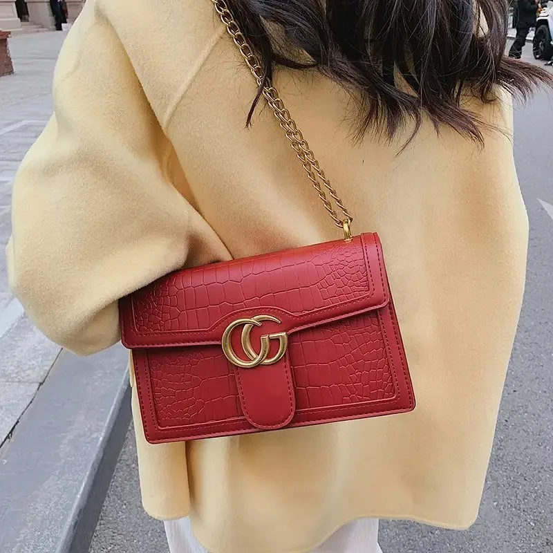 2026 New High-End Underarm Bag for Women - Fashion Trend with Embossed Chains - Versatile Single Shoulder Bag or Crossbody Bag view 6