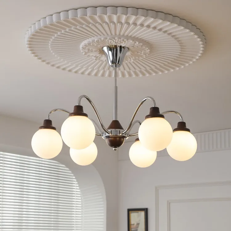 Люстра в винтажном стиле для гостиной