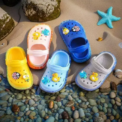 어린이 여름 샌들 어린이 부드럽고 편안한 경량 통기성 미끄럼 방지 만화 DIY 비치 가든 나막신 소년 소녀