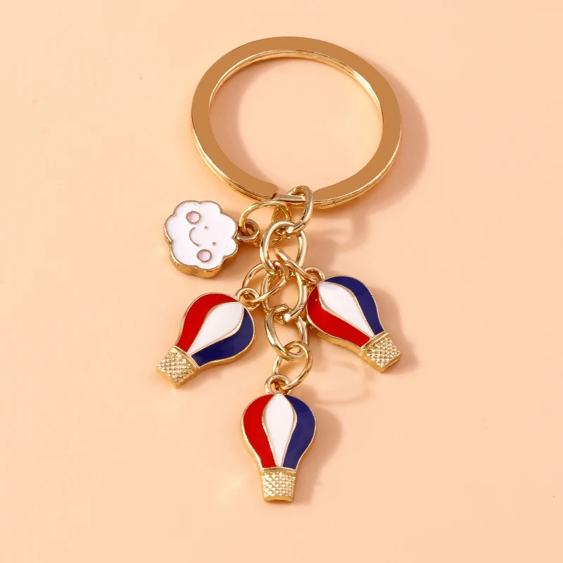 Cute Enamel Hot Air Balloon Keychain Cloud Key Rings Pendants for Men Women Key Holder Handbag Charms Pendants DIY Jewelry Gifts