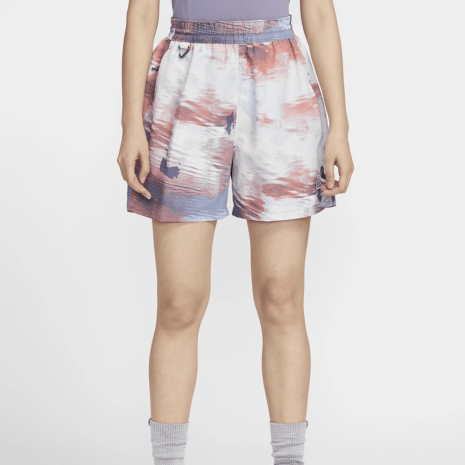 

Официальные женские спортивные тканые шорты Nike ACG с высокой талией и принтом FN1959-440