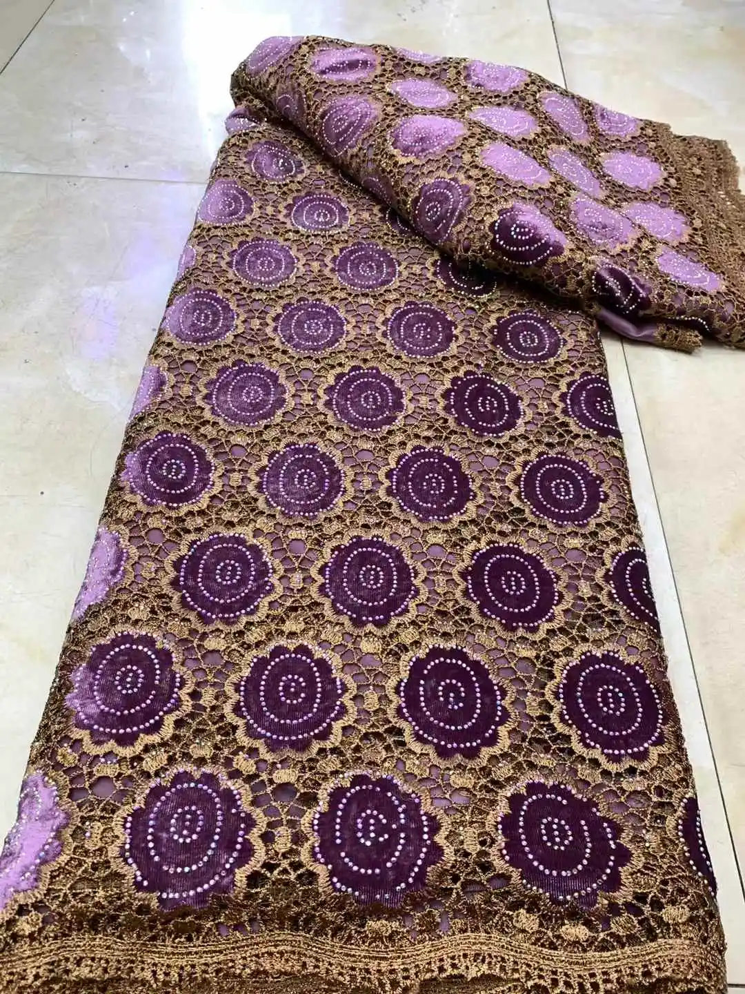 

High Quality African Nigerian Velvet Lace Fabric For Sewing Velvet Stones Embroidered Lace Fabric For Wedding Party Dress 5Yards