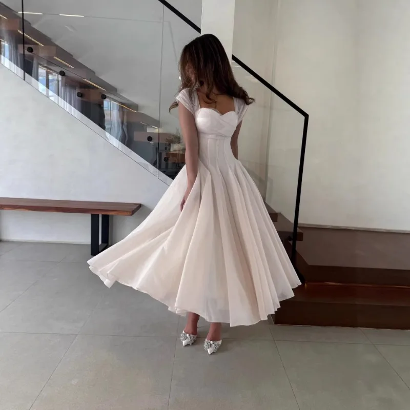 Thumbnail 4 - #37 Trending Cocktail Dresses Right Now