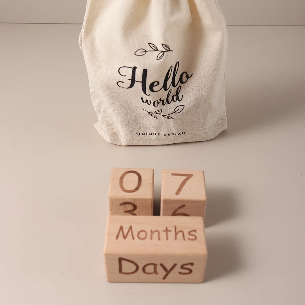 Baby Photo Shoot Essentials – Month & Milestone Cube Props Monthly Growth Blocks Beech Wood