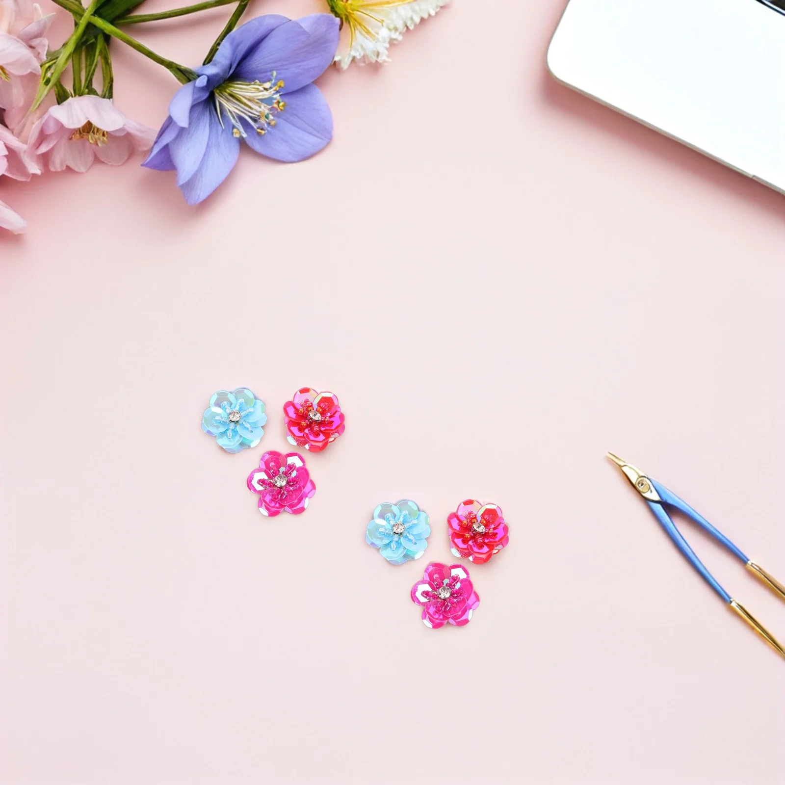 30 Pcs Sequin Flower Patch Beaded Sequins Appliqués Clothes Floral Wedding Sewing Patches Decorate