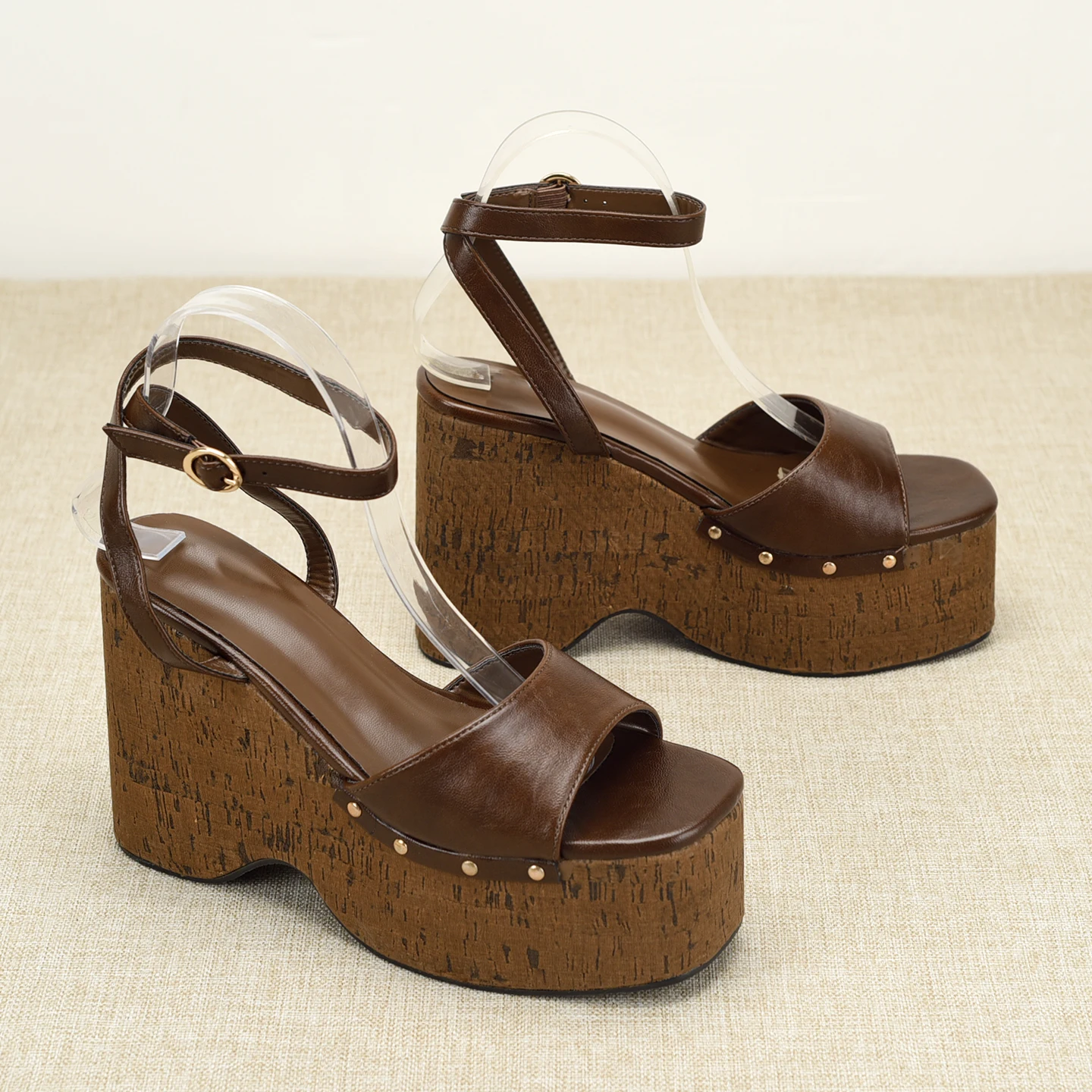Brown Leather Surface Cork Thick Heel Heightening Sandals Open Toe Rivet Gladiators Summer Fashion Ladies Shoes PU Inner