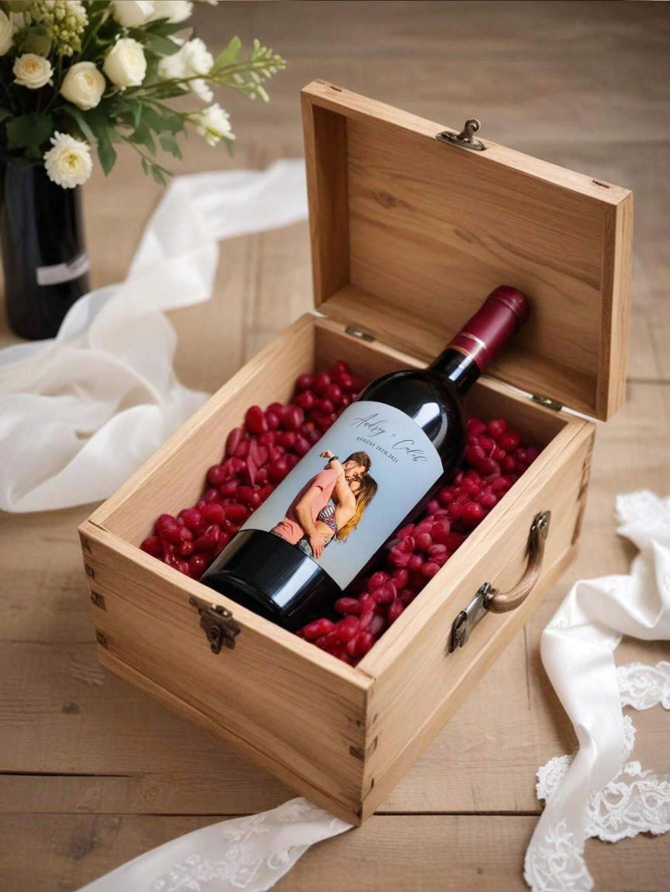 1pc Custom Photo Text Wine Bottle Sticker Personalized Square Colored Wedding Gift For Him Her Valentine Birthday Anniversary view 2