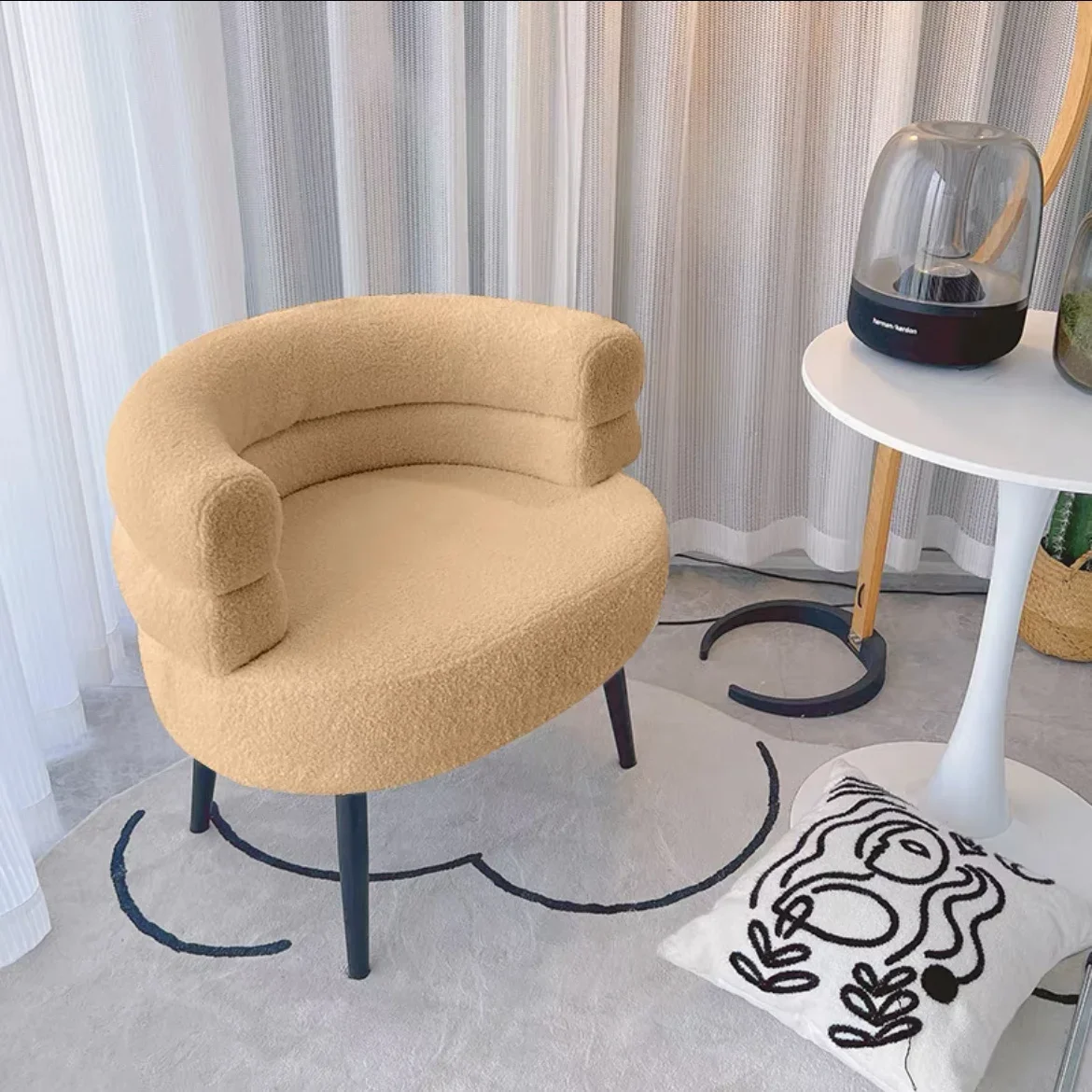 

Nordic Imitation Lamb Velvet Lazy Single Sofa Chair Living Room Furniture Bedroom Balcony Leisure Makeup Stools Dressing Chairs