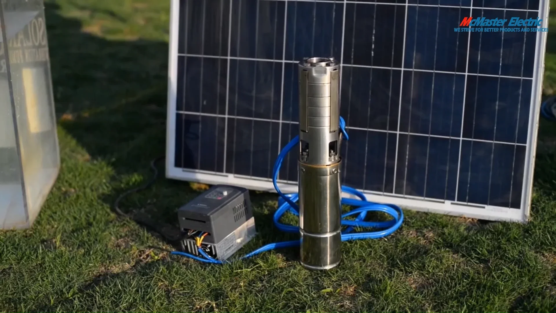 عالية الجودة تيار مستمر المضخة الشمسية غاطسة المياه 3kw لمياه الري بئر عميق em551