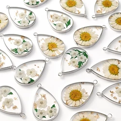 2Pc Waterdrop Pressed Natural Daisy Dried Flower Petal Resin Charms Daffodils Hibiscus Blossom Leaves Pendant for Jewelry Making