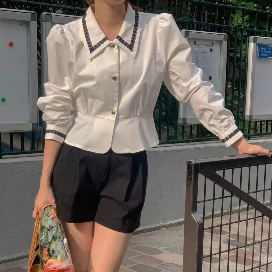 

Retro Korean Style Early Spring Bubble Sleeve Shirt Lace Patchwork Color Block Doll Collar Top Women's Fashion Premium Quality