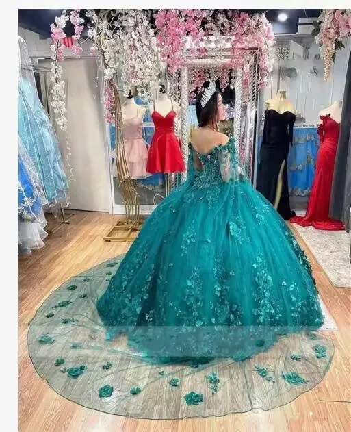 Lilac Off the Shoulder With Cloak Quinceanera Dresses Ball Gown Appliques Flowers princess Sweet 16 Dresses Graduation Gown image 4