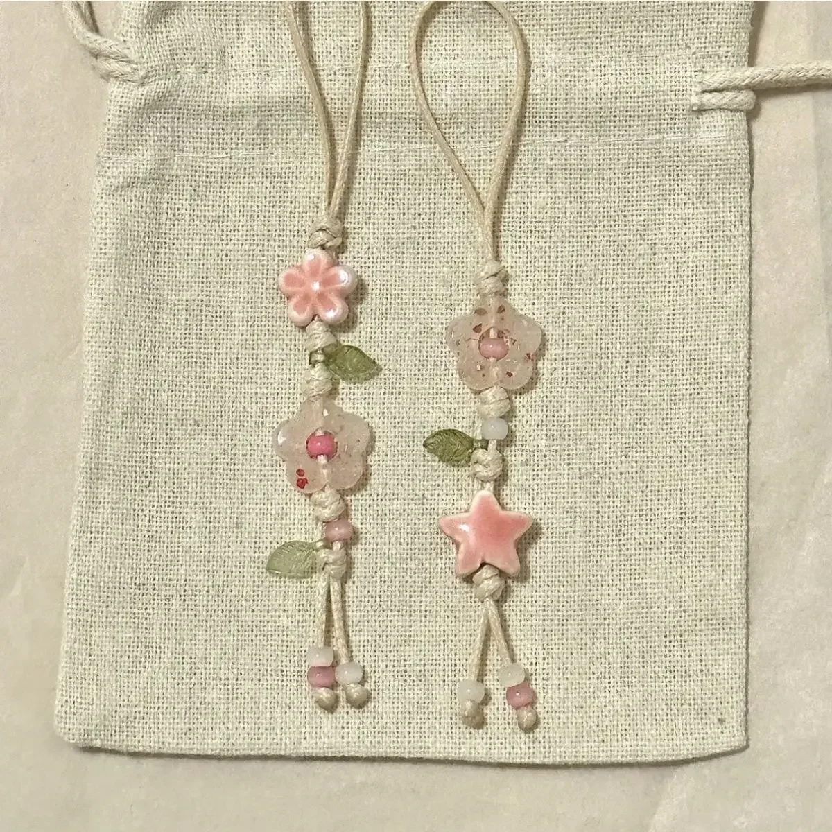 Cute Star Flower Phone Charm Strap Kawaii Ceramic Beaded Phone Lanyard Pastel Colors for Girls Bag Camera Pendant