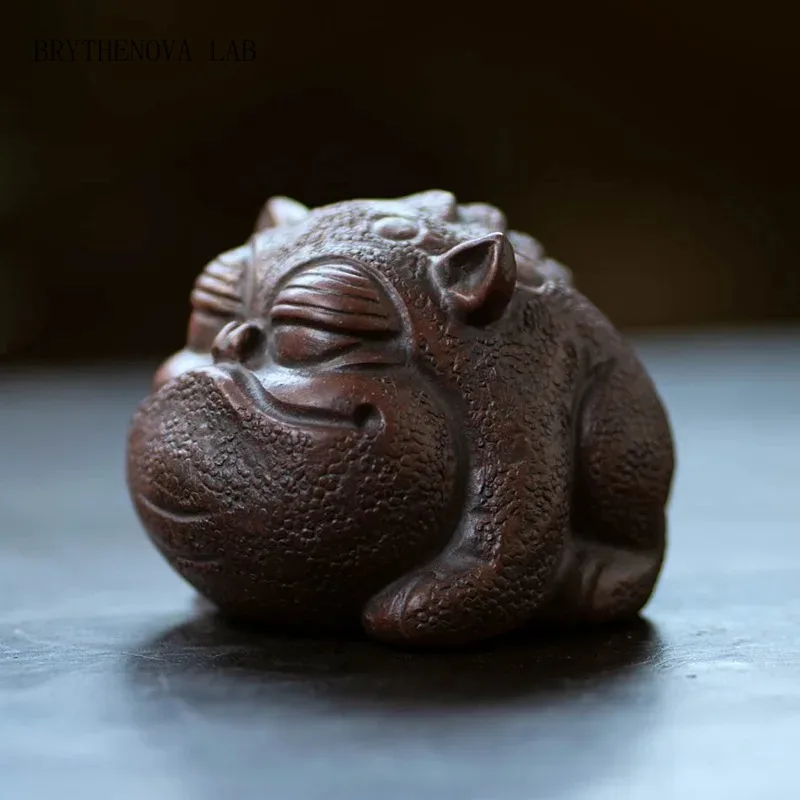 Yixing Original Ore Purple Clay Tea Pet Three-legged Golden Toad Gold-tongued Pixiu Beast Small Ornament Sculpture Ceramic Tea