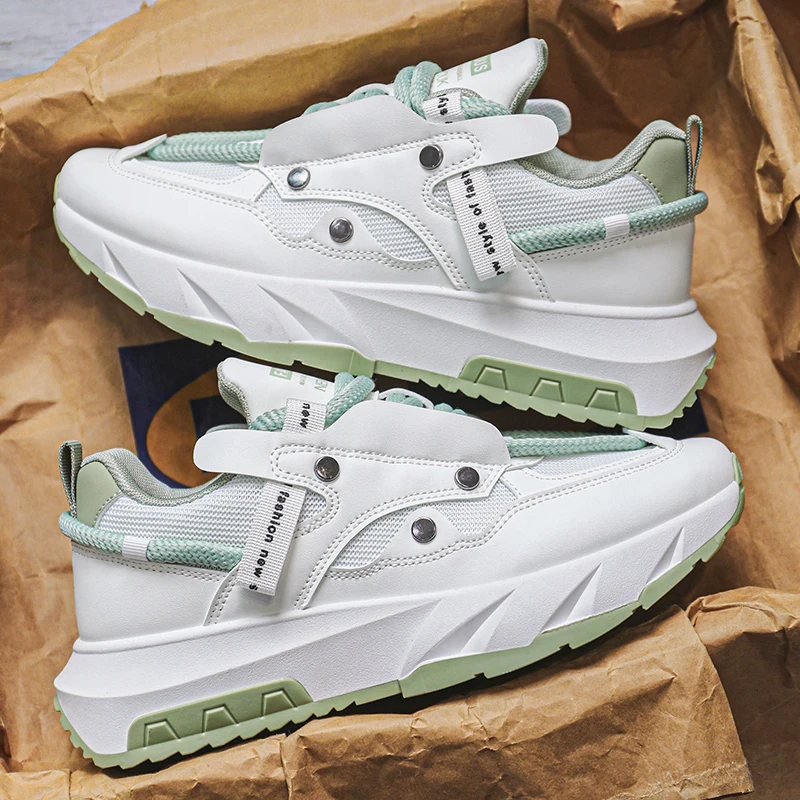 Fashion Shoes For Men White Casual Sneakers Male Sport Walking Shoes Platform Manโs Sneakers Street Style