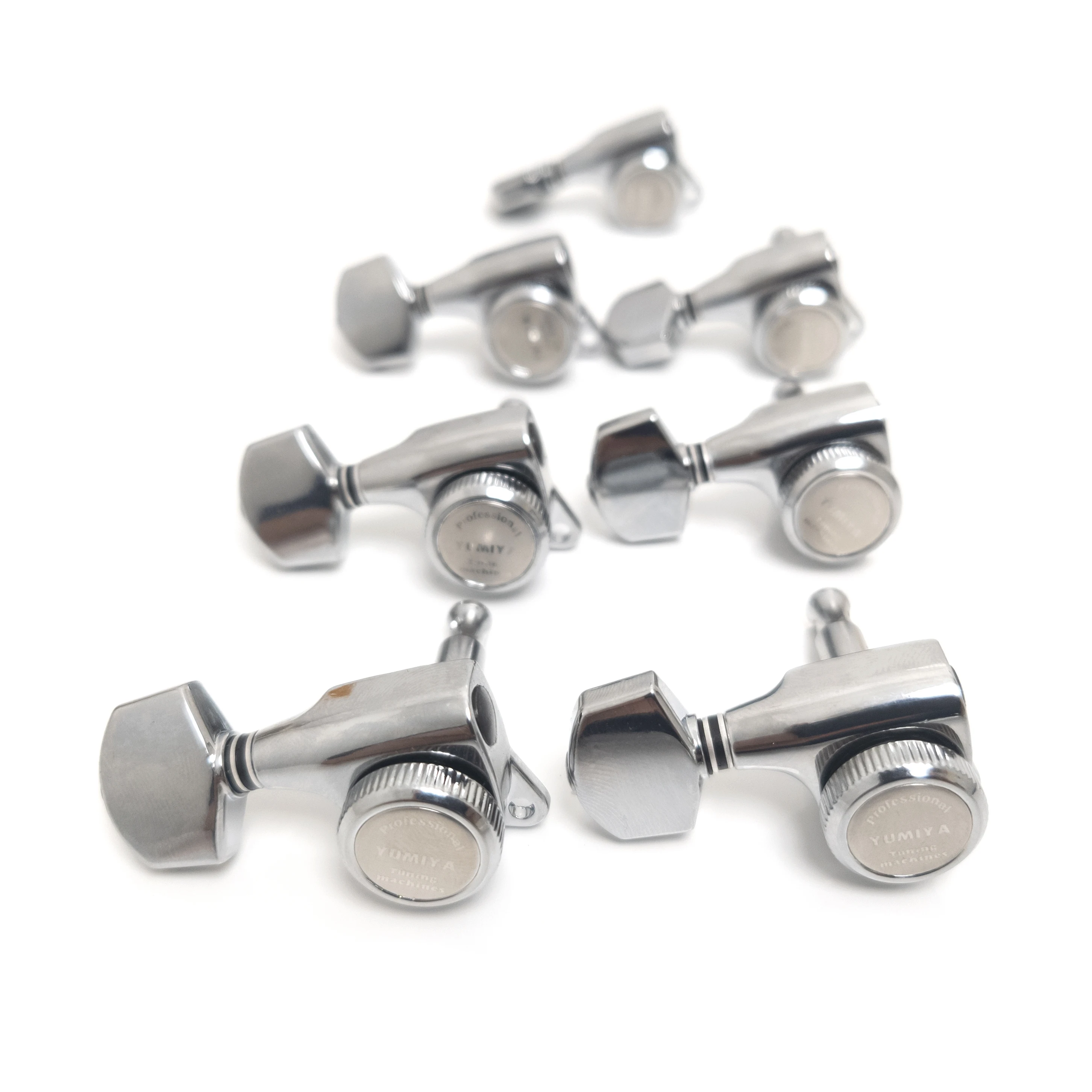 

Guitar Locking Tuners 1:18 Lock String Tuning Pegs Machine Heads 7L for Electric Guitars – Available in Chrome and Matte Black