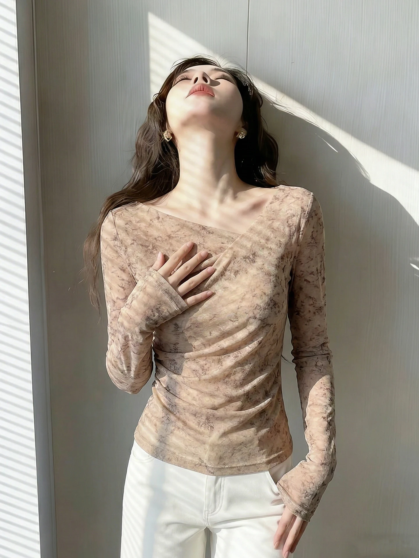 

Fashionable Korean Style Long Sleeve Slim Fit T-Shirt Casual Versatile Base Layer Shirt Summer Design Sensation Women's Top