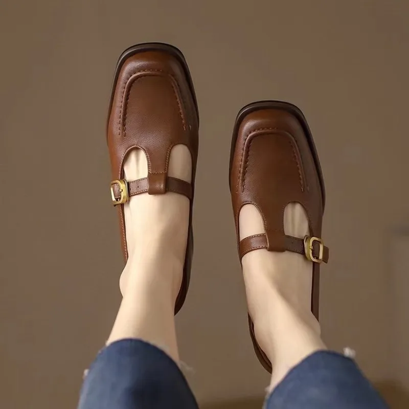British High-heeled Small Leather Shoes for Women, Thick Toe, Retro Brown Light Mouth Buckle Single Shoe Women