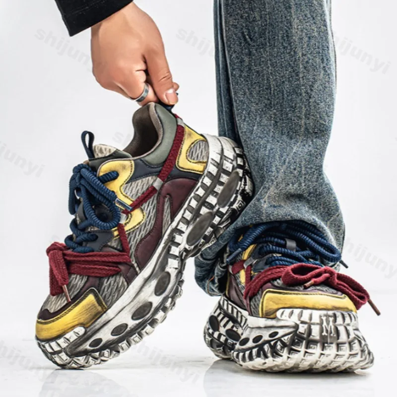 

2025 Autumn Men's Mesh Breathable Low Top Thick Soled Casual Shoes Fashion Trend Versatile Comfortable Non Slip Chunky sneakers