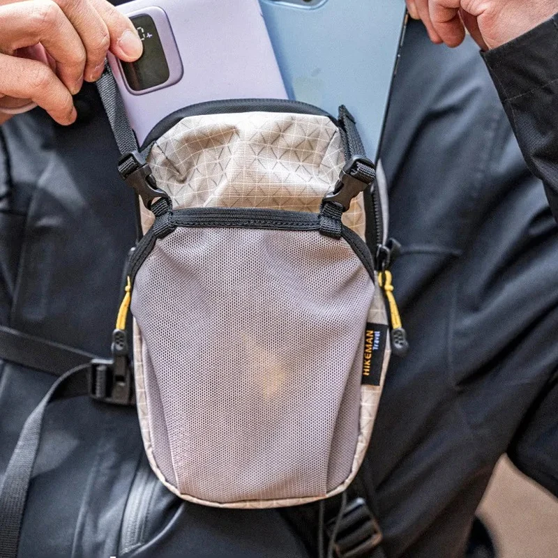 

Легкая сумка для телефона для активного отдыха – водонепроницаемая поясная сумка, идеальный аксессуар для расширения возможностей рюкзака и занятий спортом на природе.