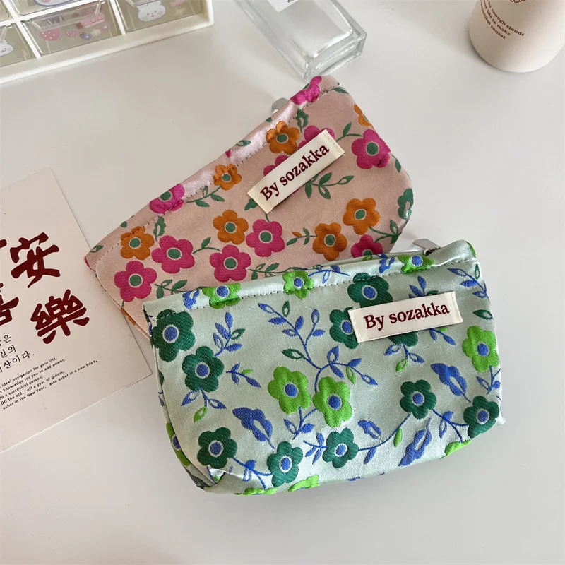 Women Floral Makeup Bags Cosmetic Bag Organizer Pouch Travel MakeUp Toiletry Bag Canvas Beauty Case Pencil Case Travel Organizer