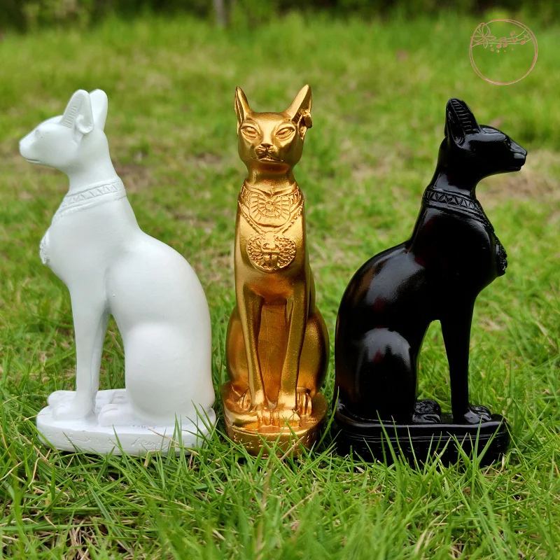 

Egyptian Cat God Gold Decor Bastet Statue Commemorate Shaped Ornament Tabletop Resin Craft Desktop Adornment Sand Goddess