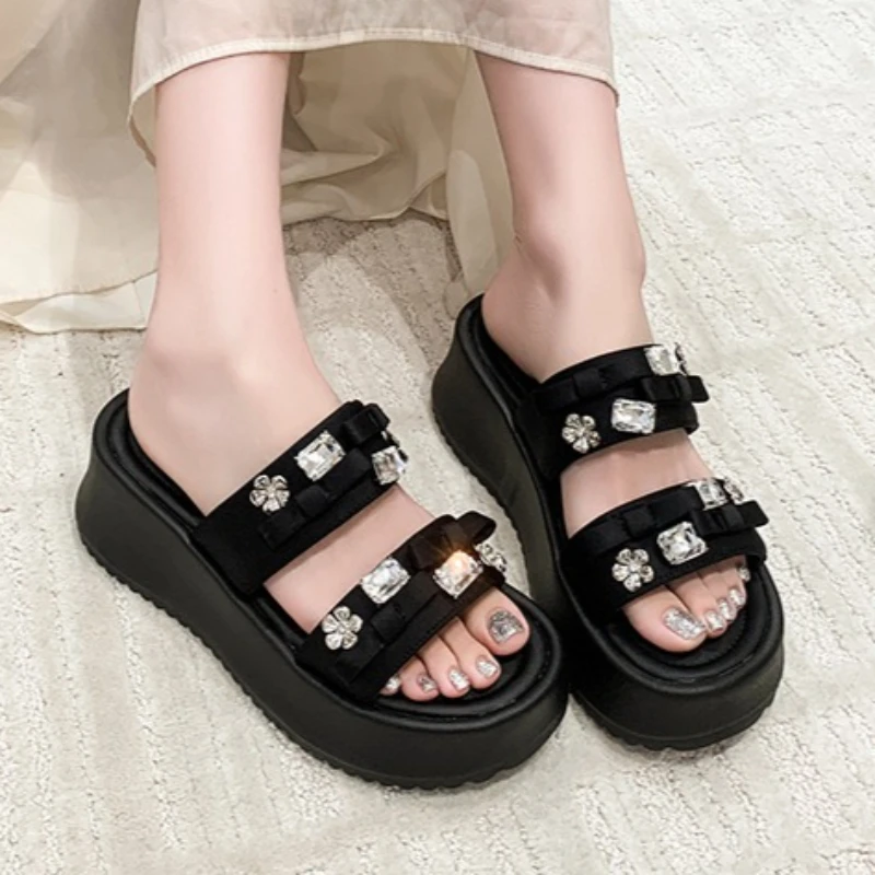 New Bow Women Platform Slippers Designer Luxury Crystal Shoes Fashion Open Toe Sandals Casual Walking Slides Beach Dress Zapatos