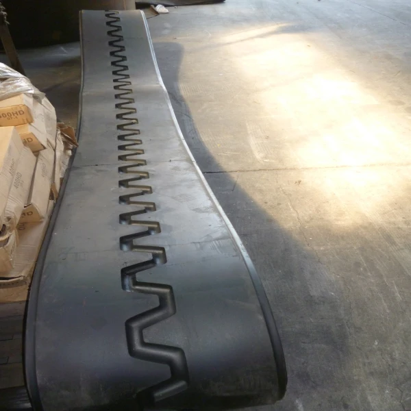 483x152,4x52 Gummikettenplatten Typ PF5510 von Blaw Knox für Pflaster-/Beton-/Asphaltverlegemaschinen, Bagger-Offset