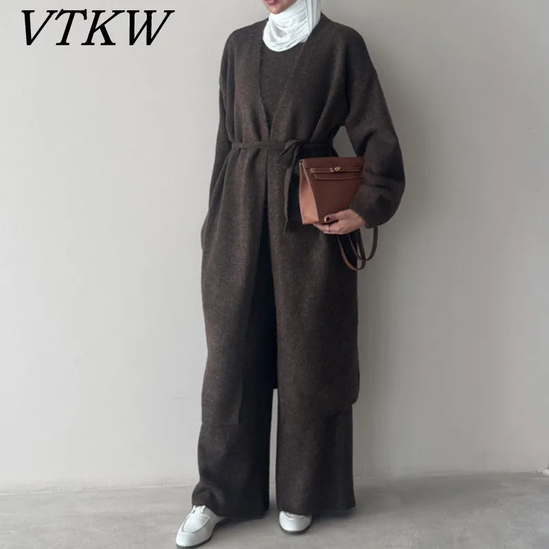 

VTKW Вязаные однотонные широкие брюки на пуговицах Современный дизайн Осенний комплект свободных длинных брюк 2023 года с брюками из трех частей