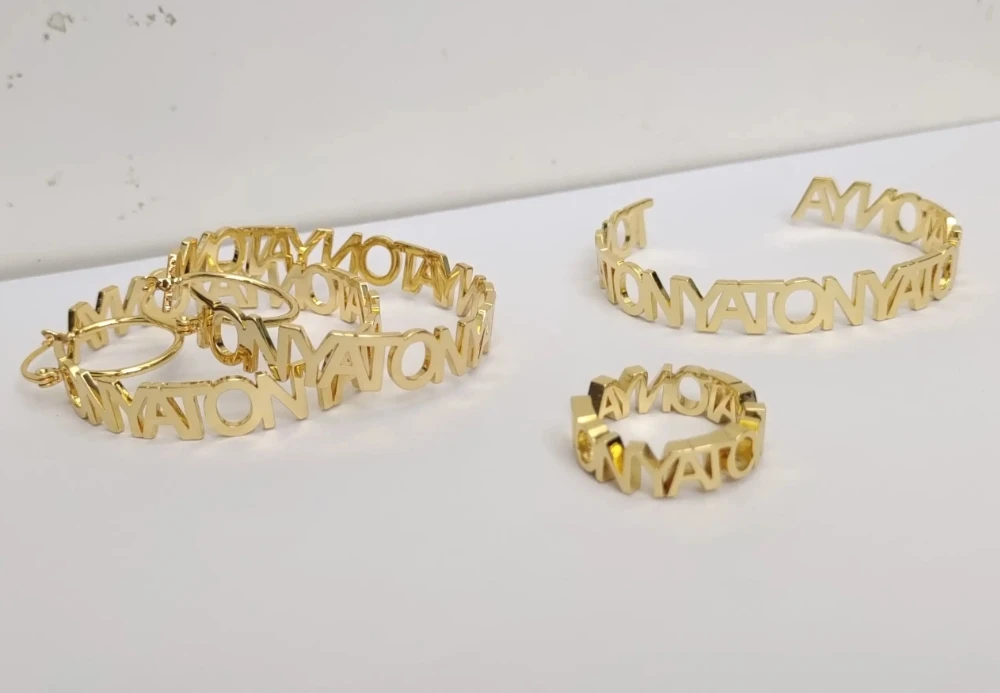 Doremi nome personalizado transporte da gota brinco argola de aço inoxidável banhado a ouro nome brincos argola letras personalizadas brinco