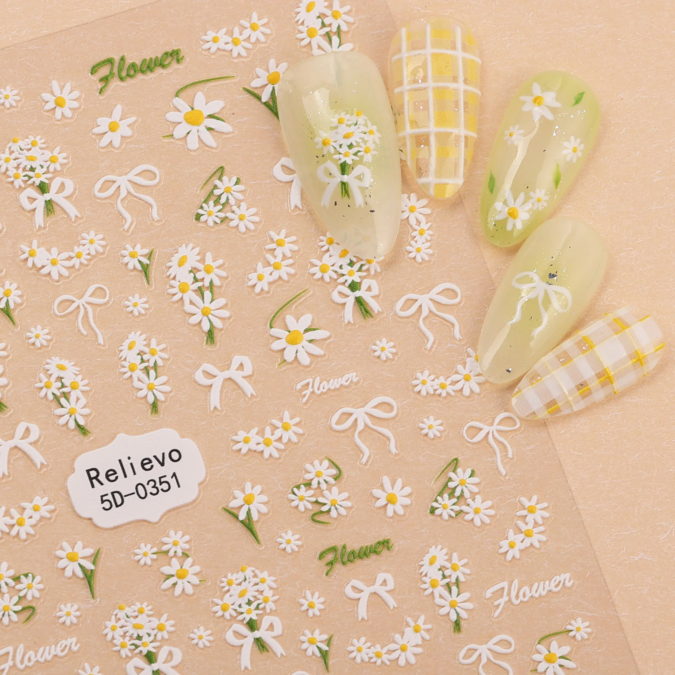 1pcs 5D Summer Daisy Flower Nail Art Sticker Relief Floral Self-Adhesive Nail Decals for Girls and Women DIY Nail Art Decoration