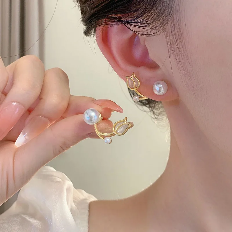 2022 Fashion New Style Temperament Earring Sales Niche Sense Of Design High-end Versatile Ear Hook Type A Pair Of Pearl Earrings