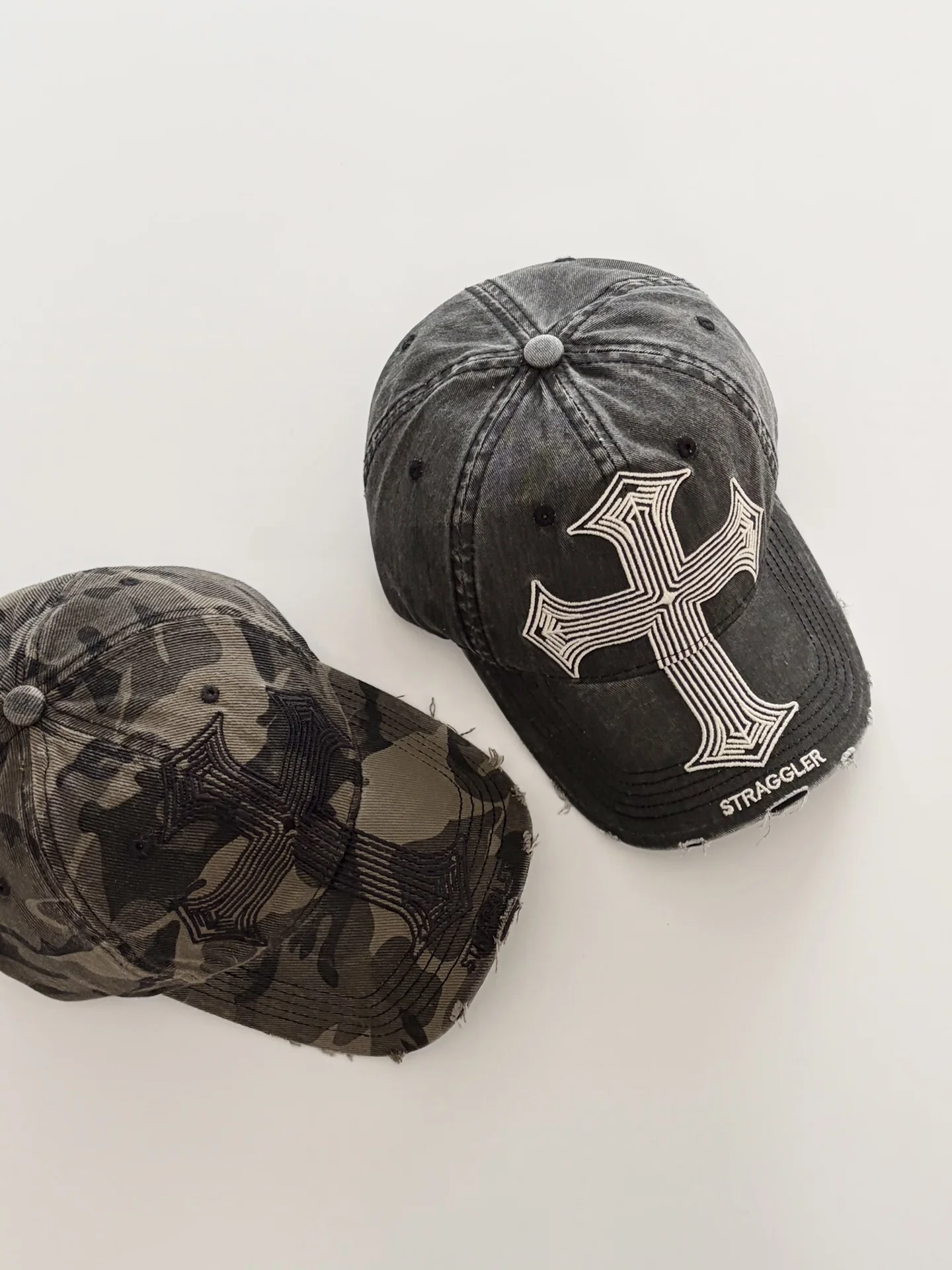 

Retro American Style Baseball Cap Unisex Vintage Embroidered Cross Small Face Appearance Cotton Hat Adjustable round Top