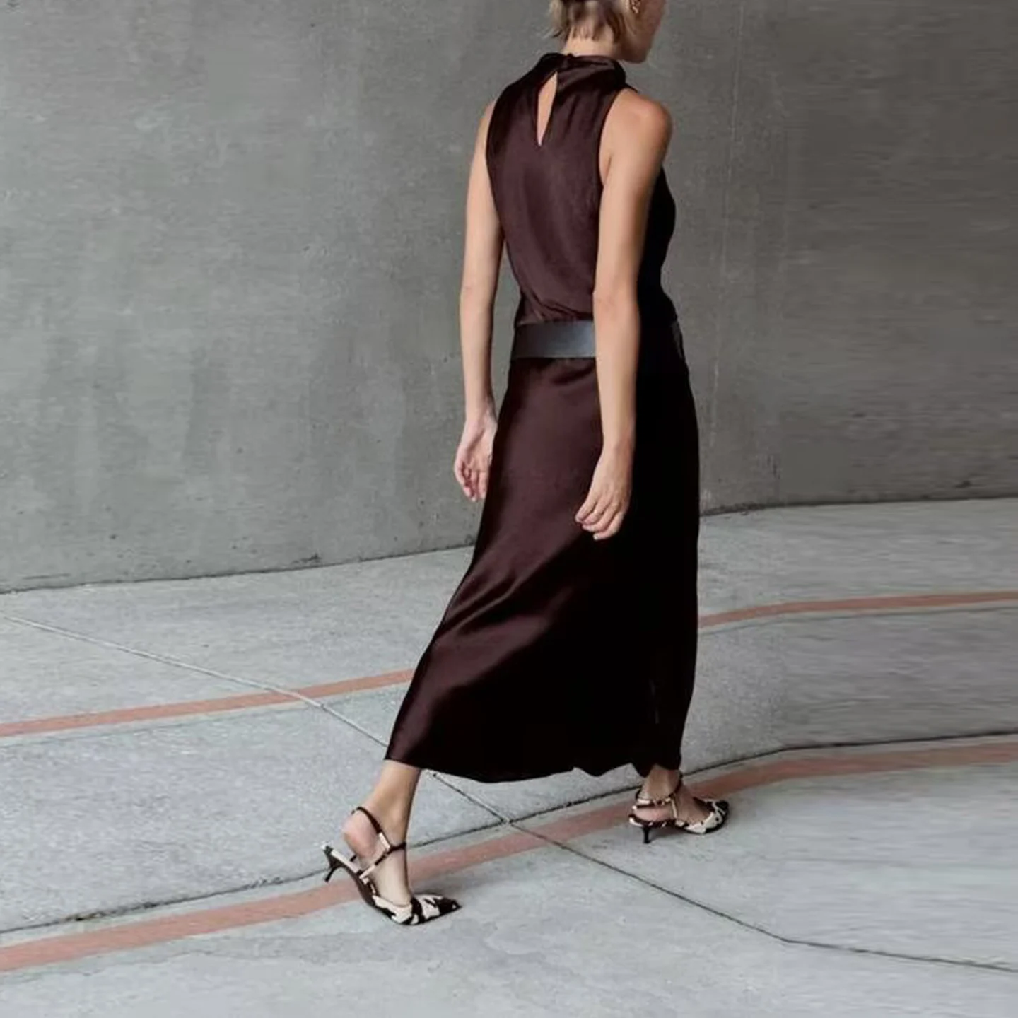 Z Faionable-vestido Midi de satén de seda con cinturón para mujer, vestido redondo Ne de cintura alta, Color puro, uso diario