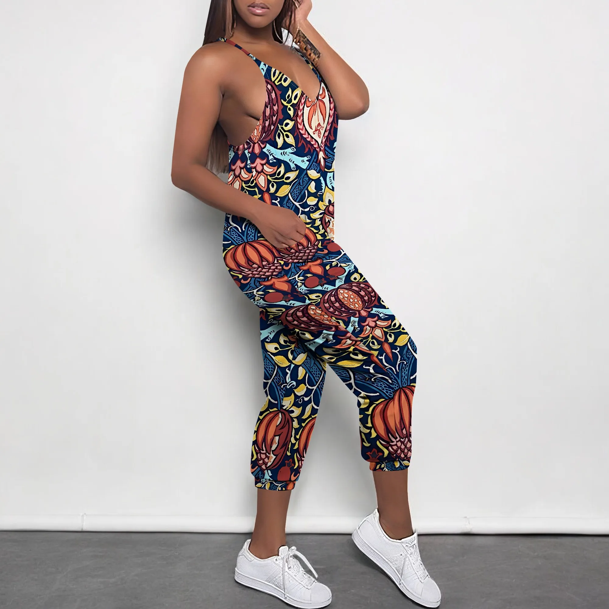 Women's Fashionable Boho Strapless Jumpsuit Featuring V-neck Wide-leg Design And Practical Pockets For Summer Wear