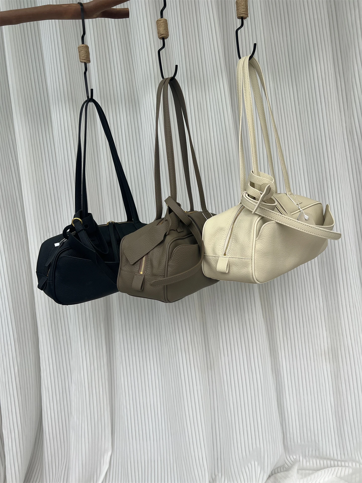 

Top Layer Cowhide Leather Large Capaci Women's Handbag Faionable Commuter Single oulder Bag Bowling Bag Handbag