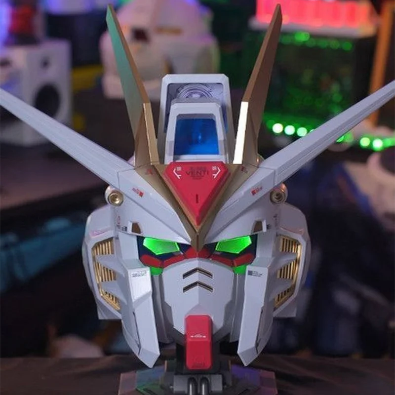 Desk Setup Lamp - Collectible Desktop Ornament, Strike Freedom Wearable