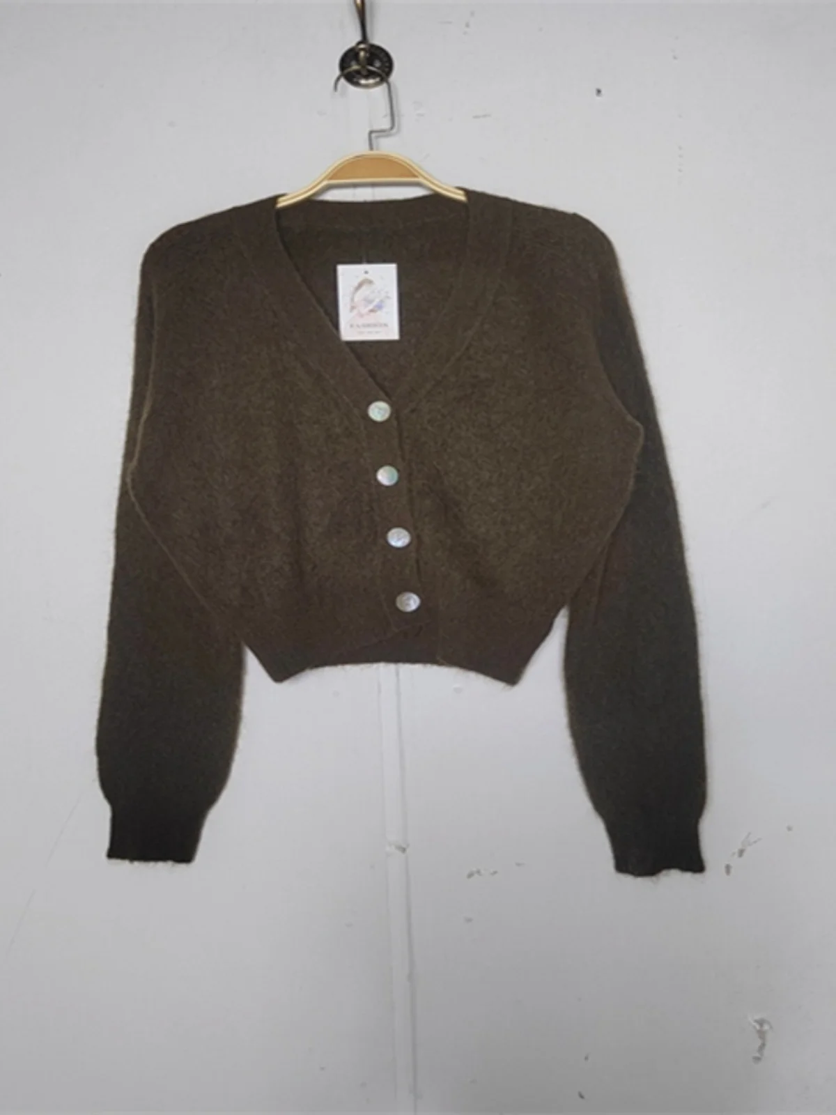 

Мягкий и легкий женский милый длинный свитер из мутоновой шерсти в стиле ретро, винтажный дизайн, удобный свободный крой, весенний Au...