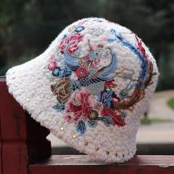 Bonnets for Women Caps Hats for Women Winter Protection Embroidery Ethnic Style Streetwear Keep Warm Windproof Fashion Vintage