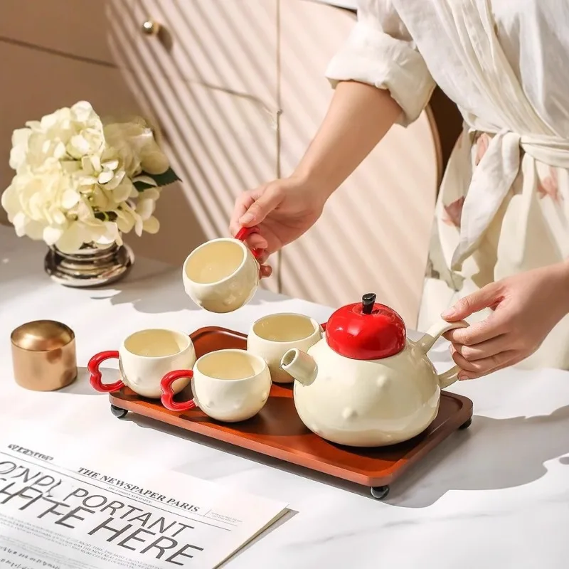 

Korean Creative Cartoon Apple Shape Ceramic Tea Sets Decorative Coffee Set Teacup Kettle Living Room Bar Decorations Drinkware