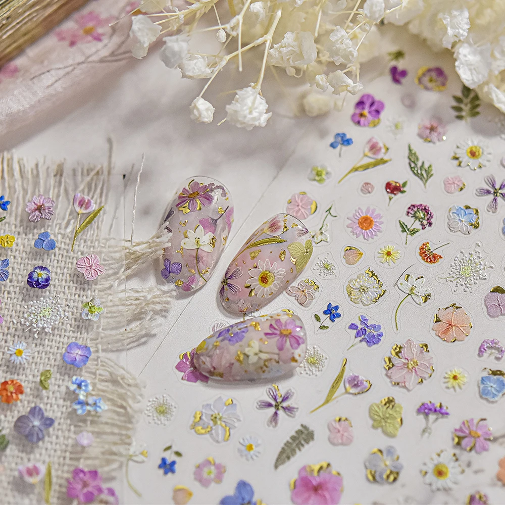 Bunte Frühlingsblumen Nagelaufkleber Design Geprägte Blumen Selbstklebende Abziehbilder für DIY Einfach Anzuwendende Trockenblumen Blumenmuster